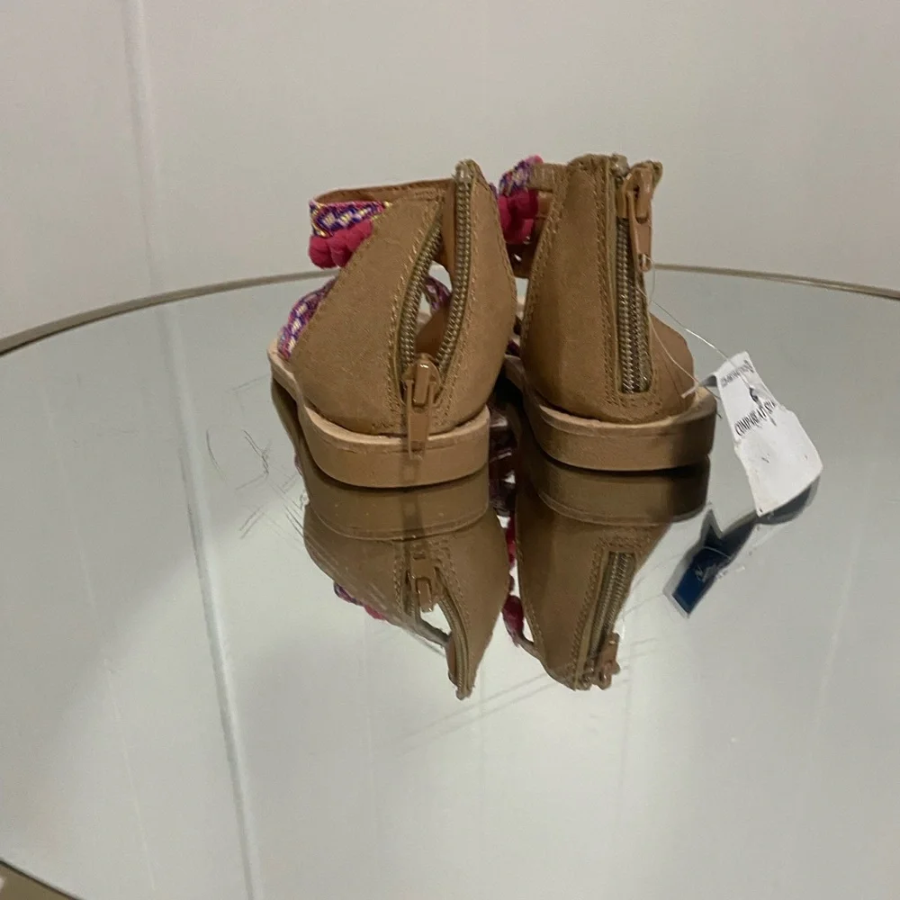 Rampage Little Girls Size 9 Pink & Purple Boho Summer Zip Up Flat Sandals